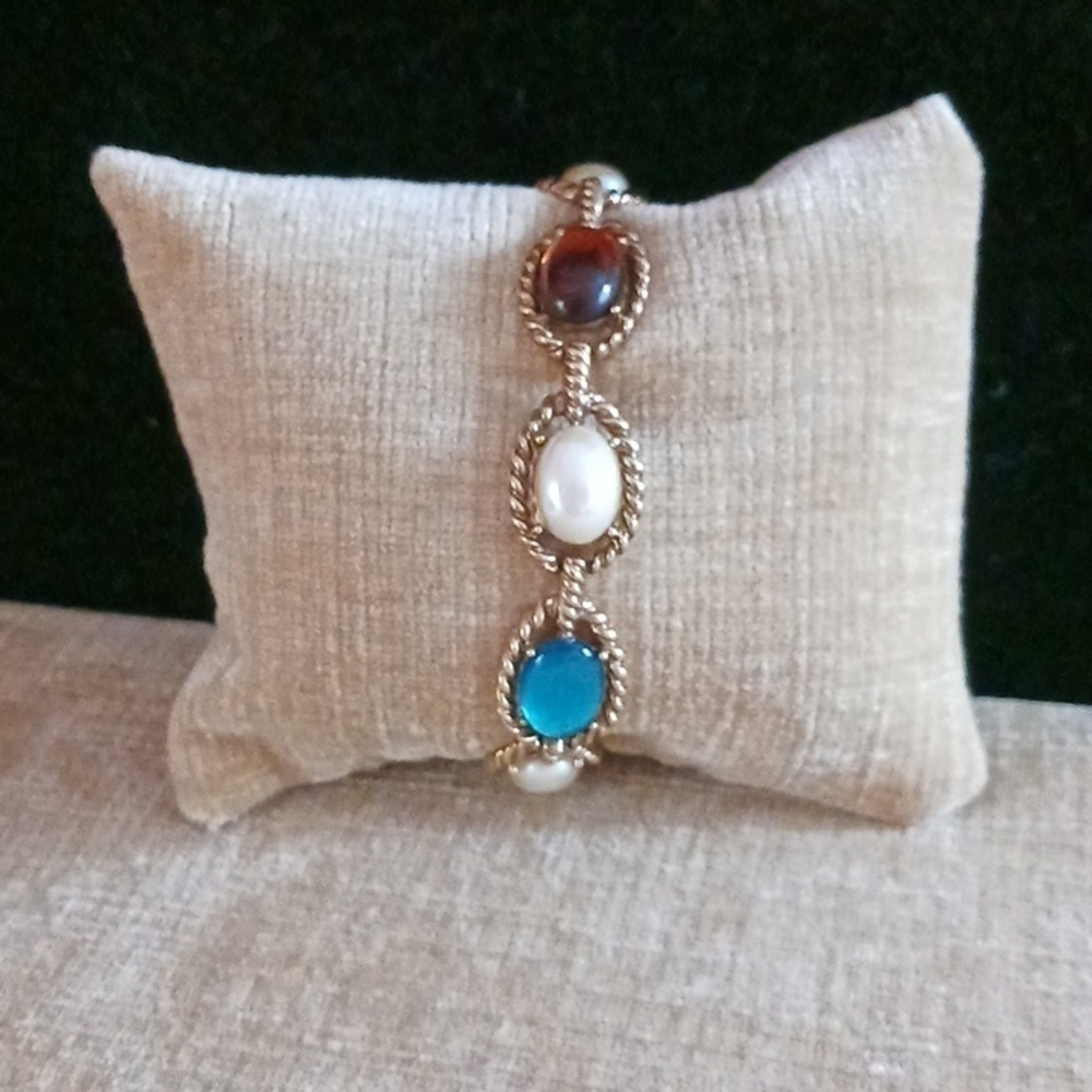 Multi Color Glass Gold Tone Link Bracelet